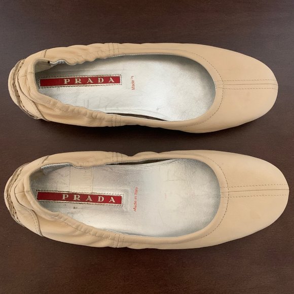 Prada Womens Beige Ballet Flats Size 6 (Pre-owned. Good condition) - Picture 4 of 7